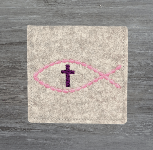 Rosenkranztasche in Beige meliert, Fisch, Kreuz